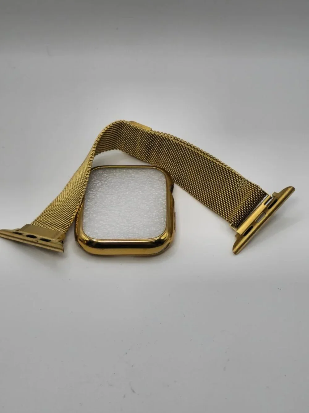 Posh Tech Gold Milanese Apple Watch Band Case Set 42/44/45mm